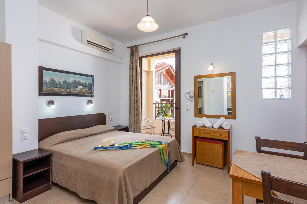 Apartahotel Galini 3*